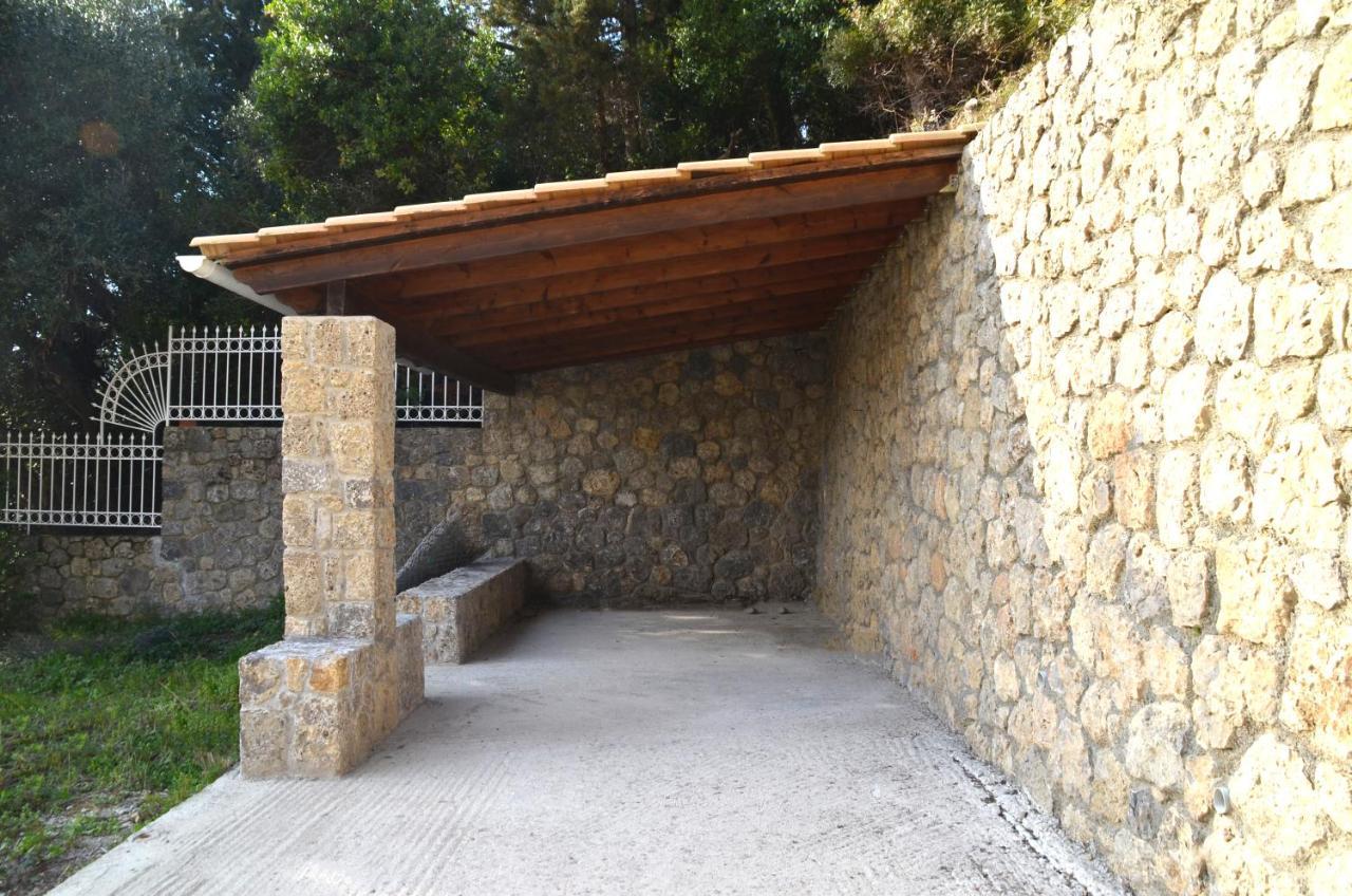 Villa Alibertini Agios Gordios  Exterior foto